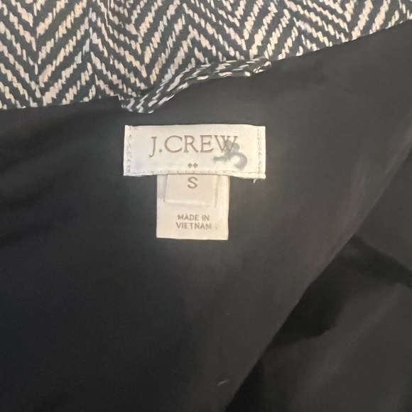 J. Crew Quilted Excursion Puffer Vest, cream& black herringbone, size S - Picture 5 of 7